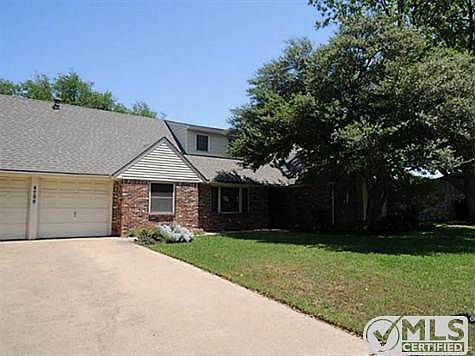 2nd image of 4709 Westlake Dr