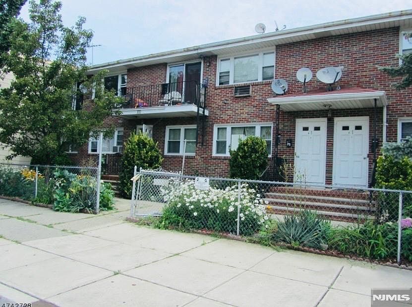 1st image of 128 Highland Ave