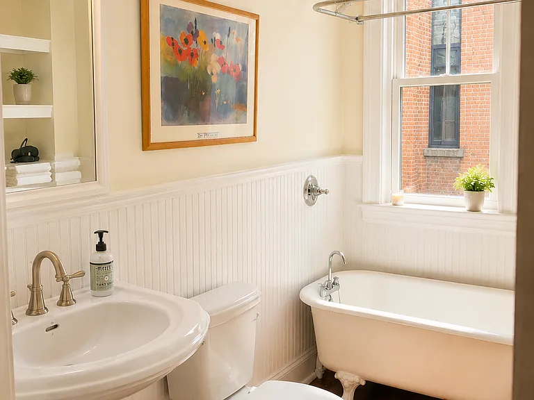 1466 Chapin St NW — Photo 10