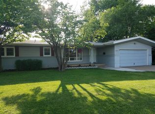 2629 S Stewart Ave, Springfield, MO 65804
