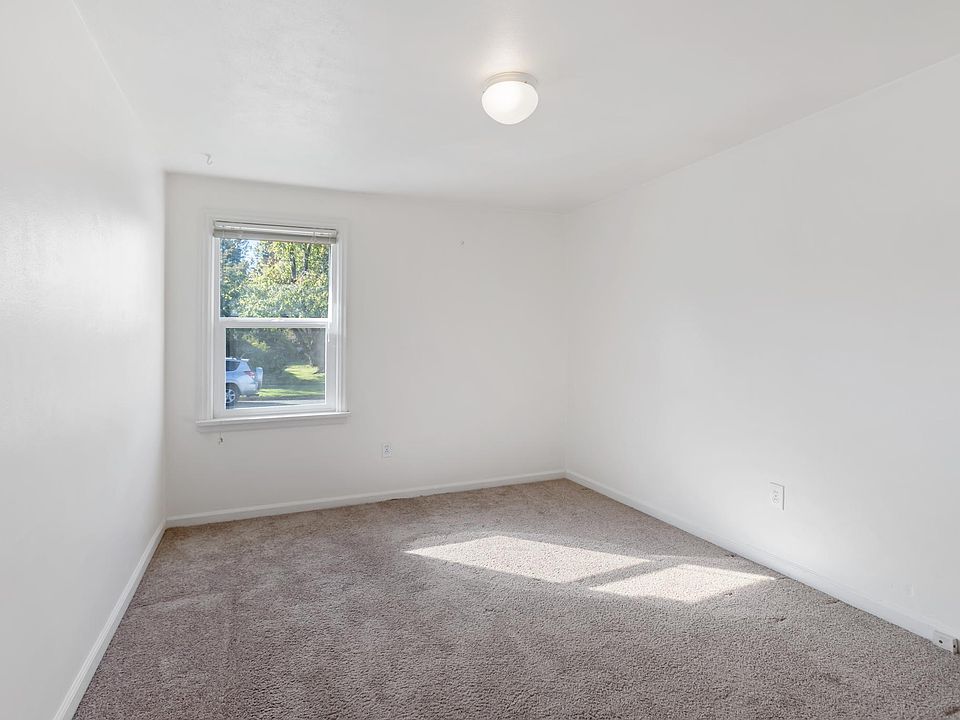 1910 James St Enumclaw, WA, 98022 Apartments for Rent Zillow