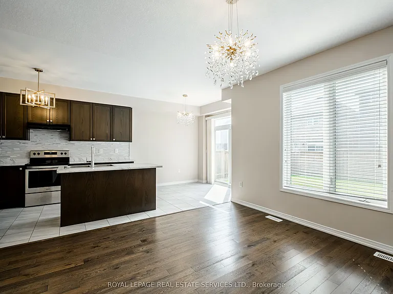 152 Munro Cir — Photo 22