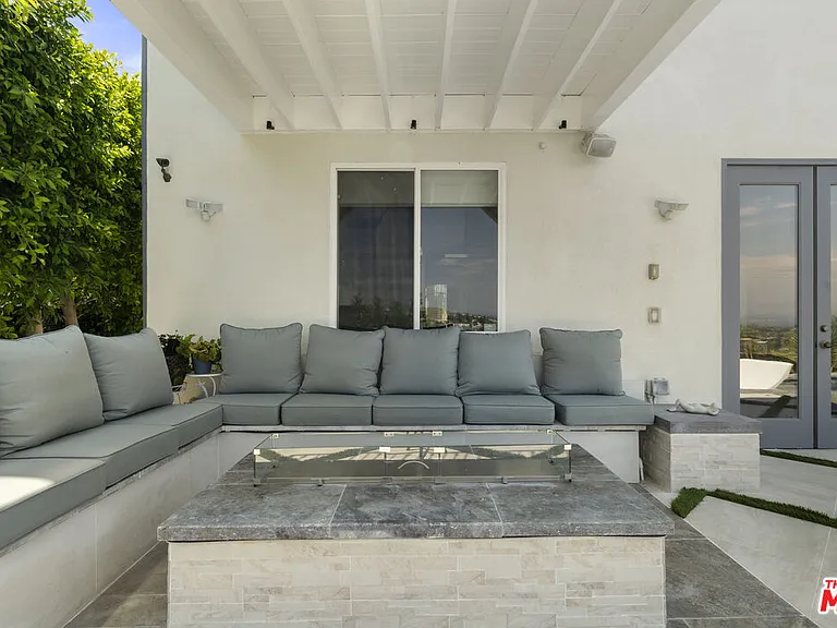 21615 Medina Estates Dr — Photo 18