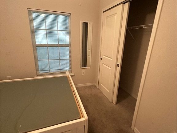 5th image of 328 Jacaranda Pkwy E