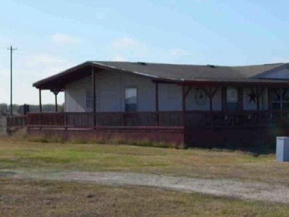 3rd image of 213 Broward Ave