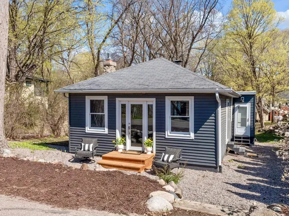 4148 Highwood Rd, Mound, MN 55364