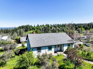 2694 Ridge Rd, Grass Valley, CA 95945
