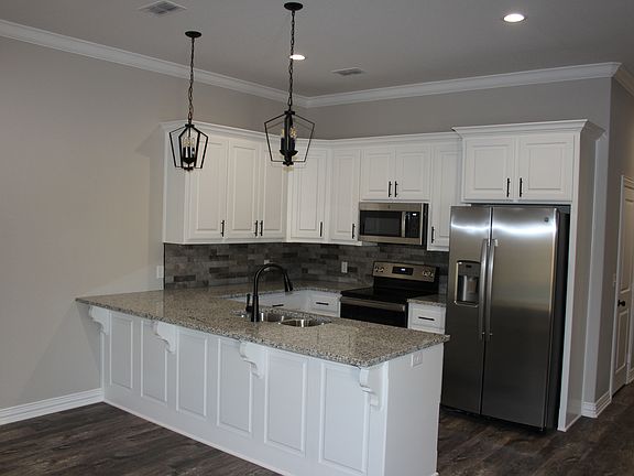 2nd image of 130 Cider Point Ln