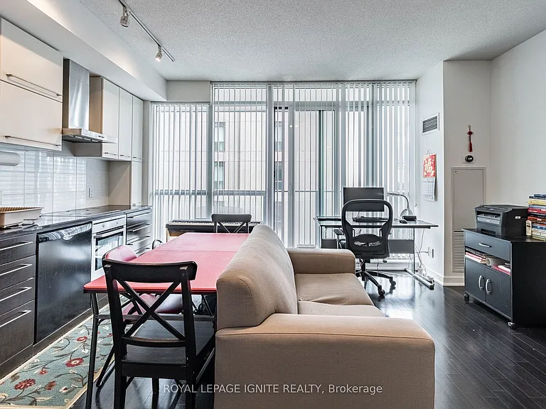 770 Bay St #2509 — Photo 10