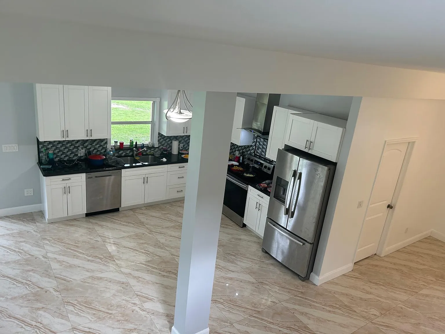 3 bed, 2.5 bath, $2,900 — Photo 4