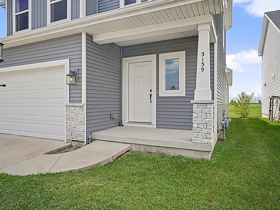 3rd image of 3139 Palmer Dr