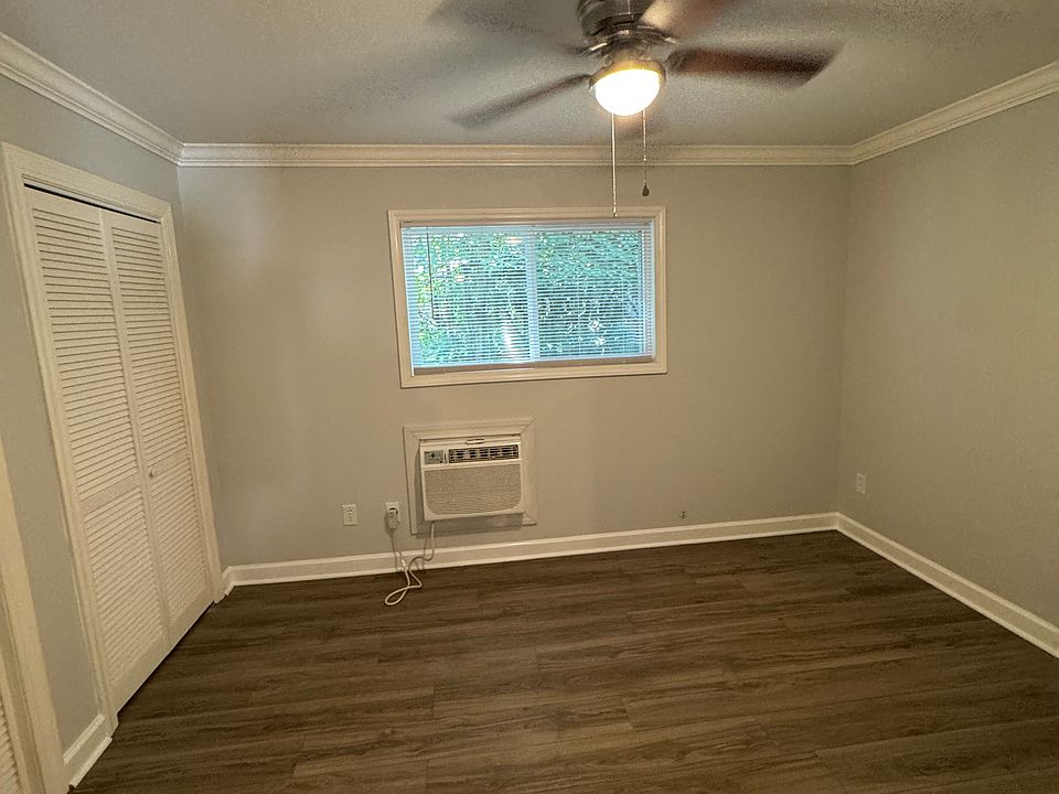 1st image of 702 S Aspen St #1