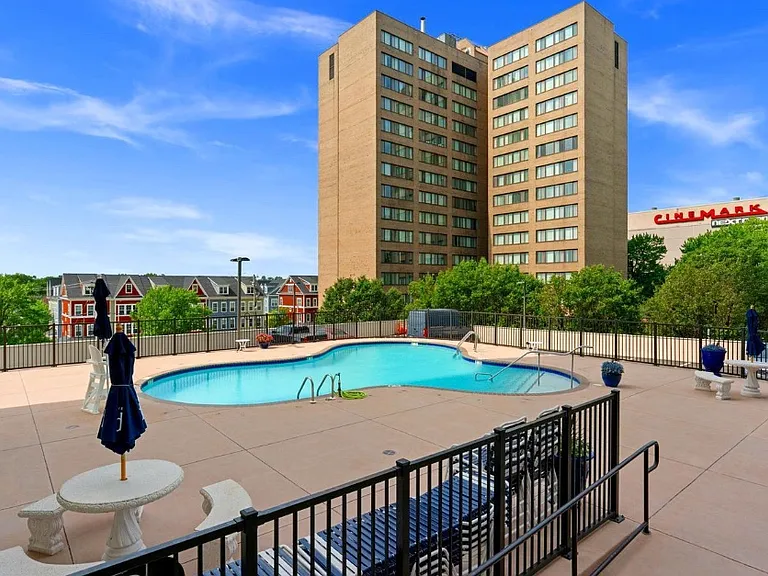 205 E Joppa Rd #1809-B-1809 — Photo 11