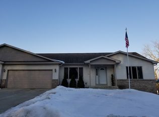 11 B Ave NE, Chatfield, MN 55923