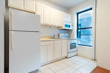 Rented by Julianna Realty Corp