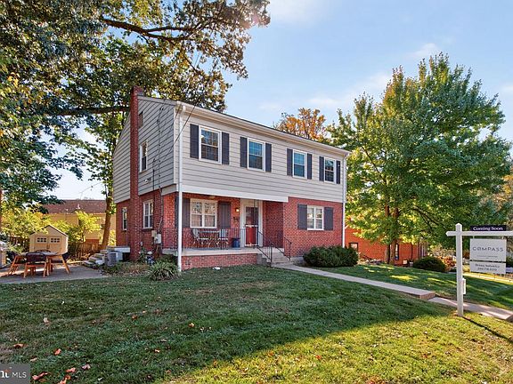 3rd image of 2808 Ivydale St