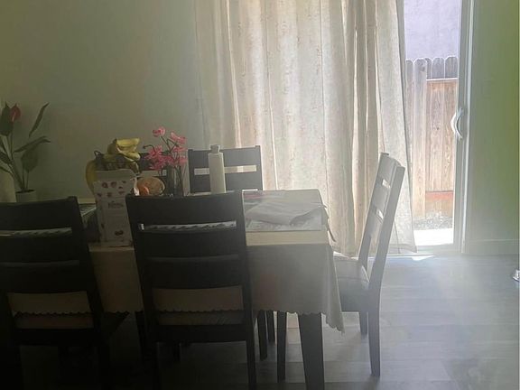 5th image of 10152-10154 Crawford Way