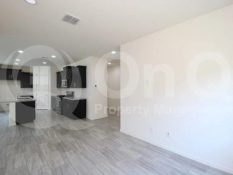 9114 S 167th Dr — Photo 37