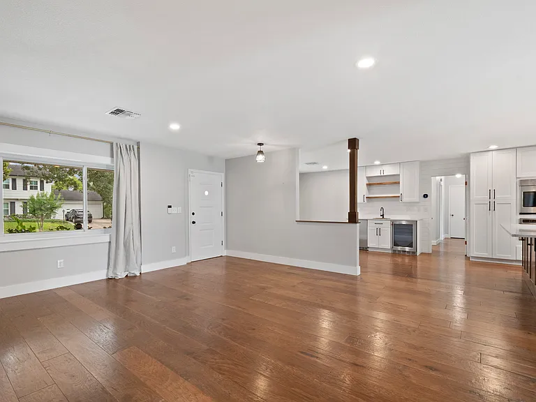 4519 Fontana St — Photo 17