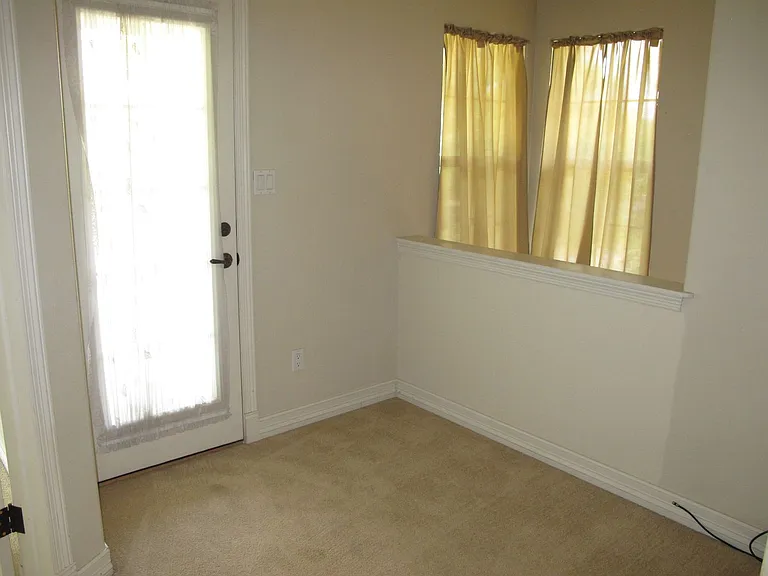 846 N 7th St — Photo 20