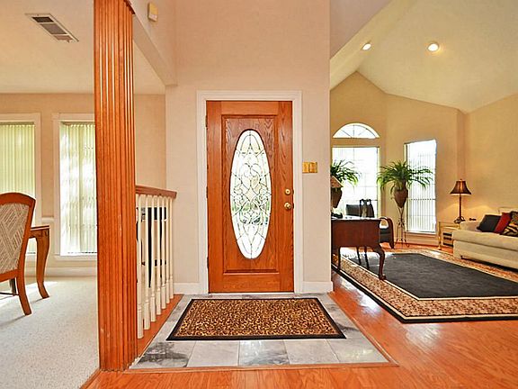 2nd image of 3446 Mimosa Way
