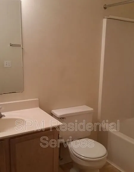 1404 Tanager Ct — Photo 8