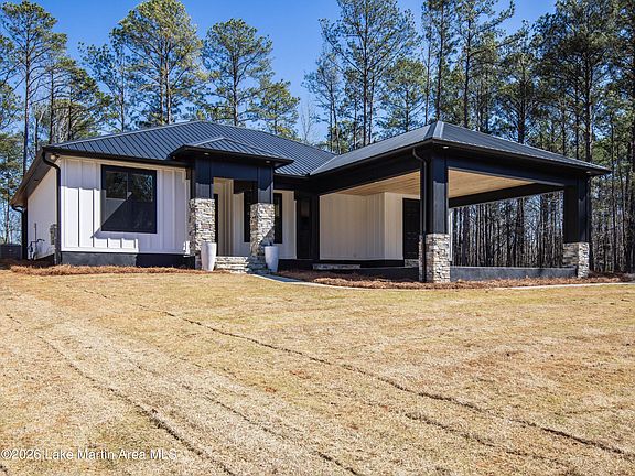 2nd image of 229 Stagecoach Rd