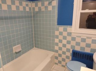 18 Lenox Ave, Irvington, NJ 07111