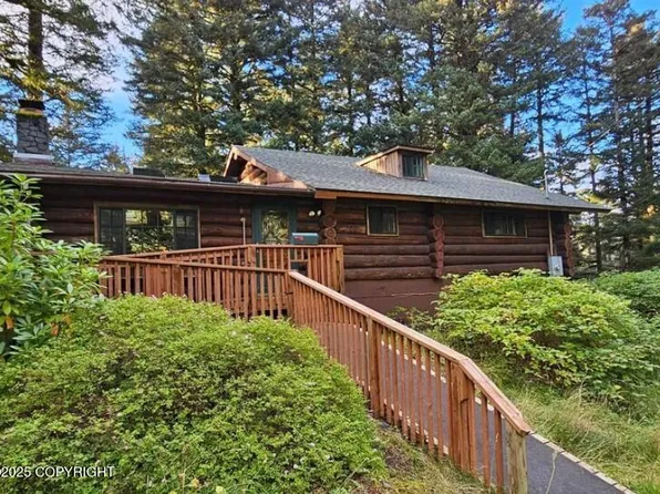 3117 Monashka Bay Rd, Kodiak, AK 99615