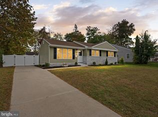 5 Willingboro Rd, Sewell, NJ 08080