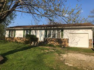 706 N Helm St, Paoli, IN 47454