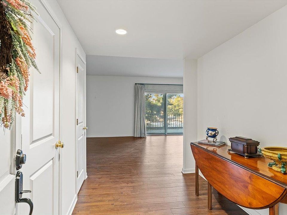 1st image of 475 N Highland St APT 3G