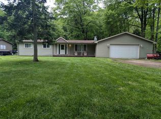 9136 Field Rd, Algonac, MI 48001