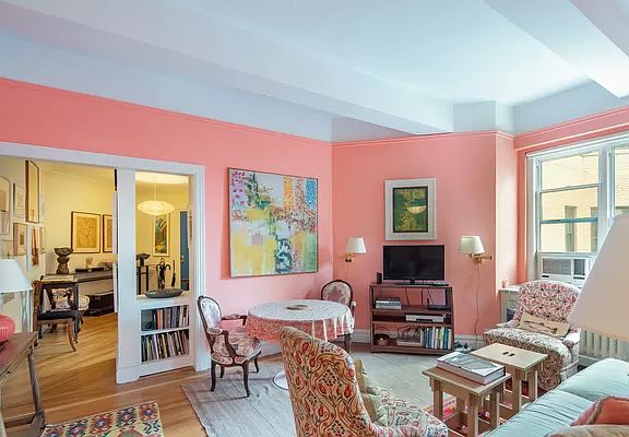3rd image of 1349 Lexington Ave APT 10A