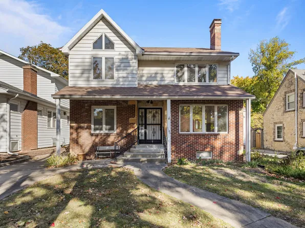 1120 W Daniel St, Champaign, IL 61821