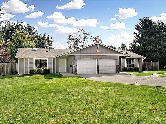 2nd image of 12315 - 12317 121st Avenue Ct E