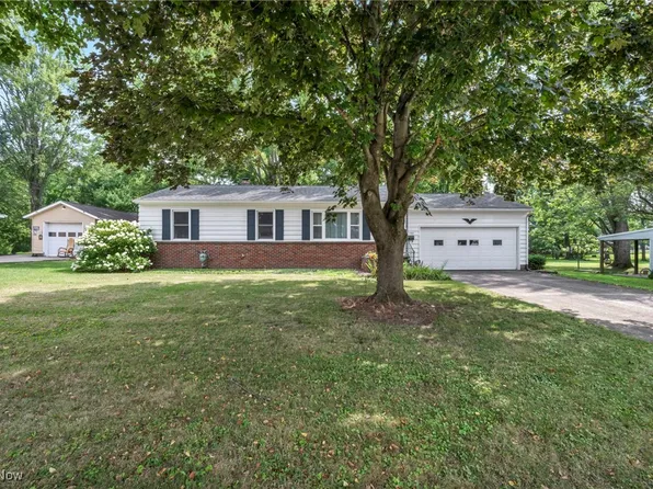 140 Lincoln St, Wellington, OH 44090