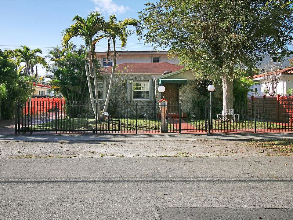 1st image of 1070 NE 127th Street