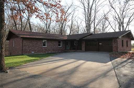 2nd image of 224 Kayla Dr