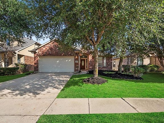 2nd image of 16906 Savannah Park Drive