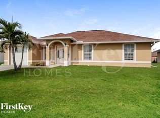 3908 18th St SW, Lehigh Acres, FL 33976