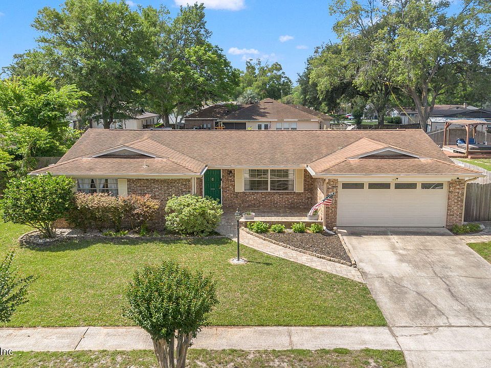 1st image of 1661 BARTLETT Avenue