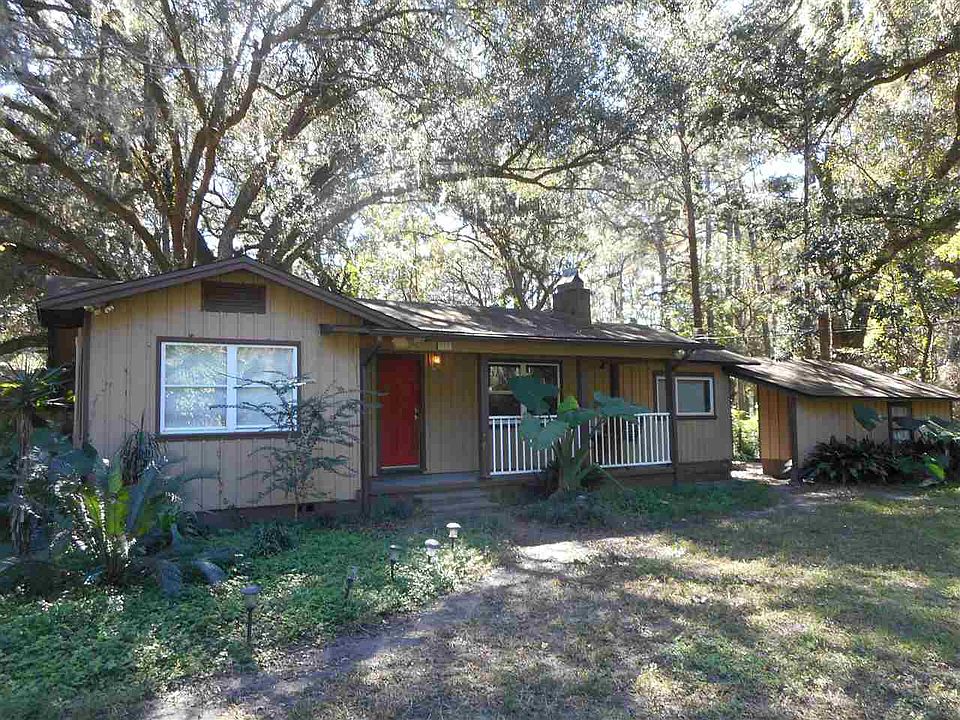 1st image of 915 Munson Blvd