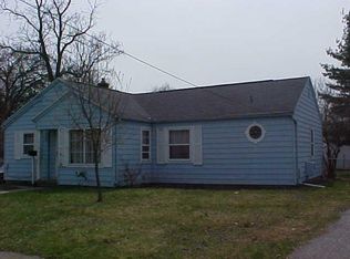 1015 Woodbine Ave, Lansing, MI