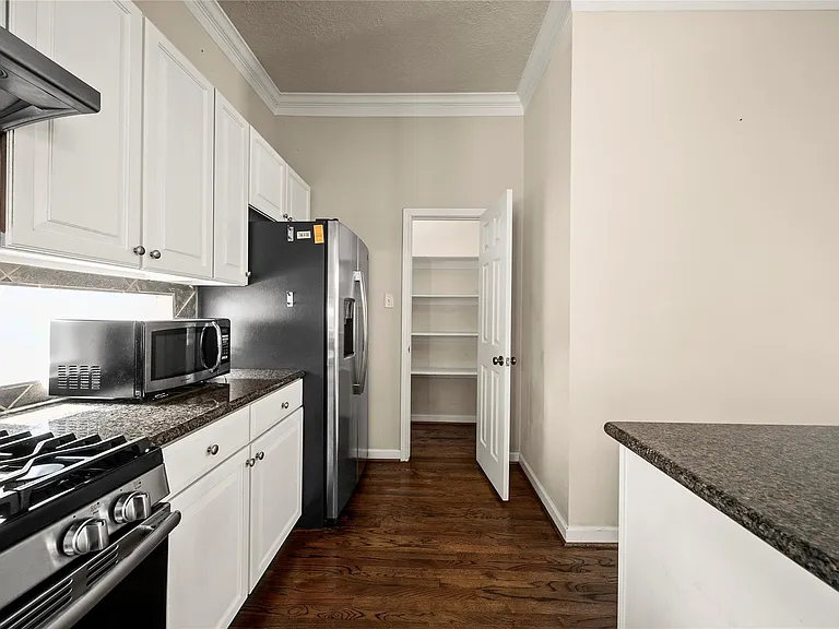 1331 W 21st St #B — Photo 26