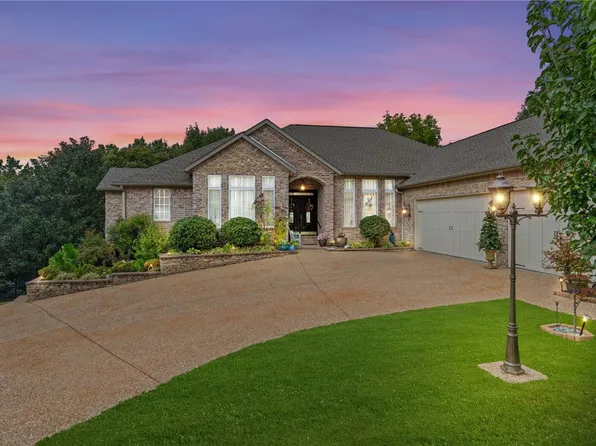 16 Berrydale Ln, Bella Vista, AR 72715