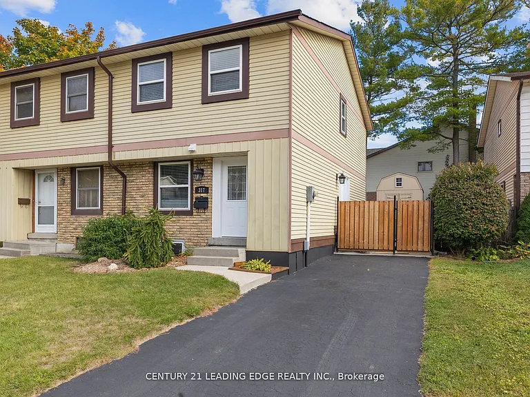 317 Homestead Dr — Photo 2