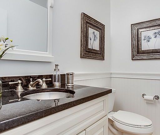 5th image of 7725 Desdemona Ct