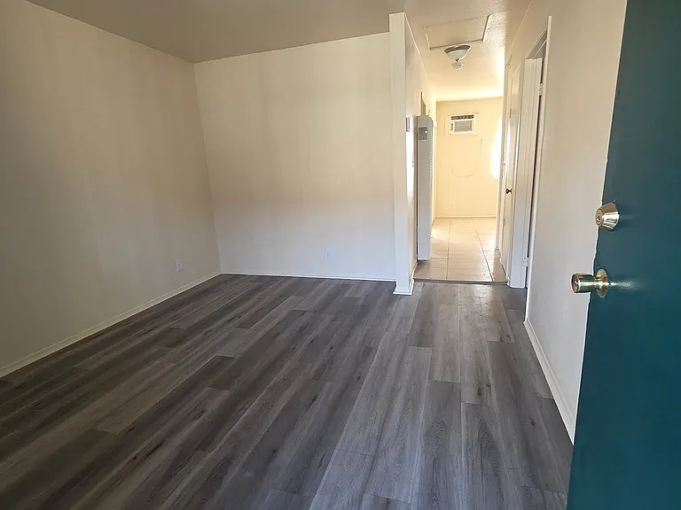 395 San Felipe Rd #5 — Photo 2