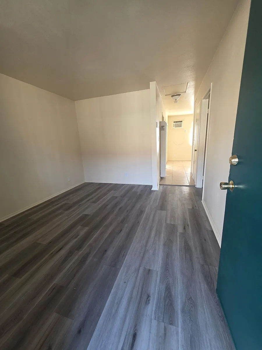 Building Photo - 395 San Felipe Rd #5